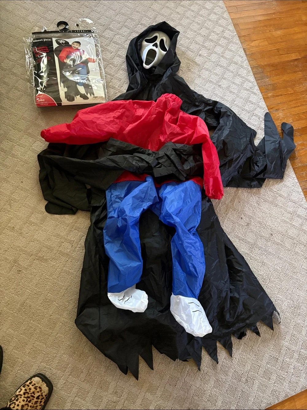 Inflatable Piggyback Ghost Face Kids Costume — Black/Red - Picture 2 of 4
